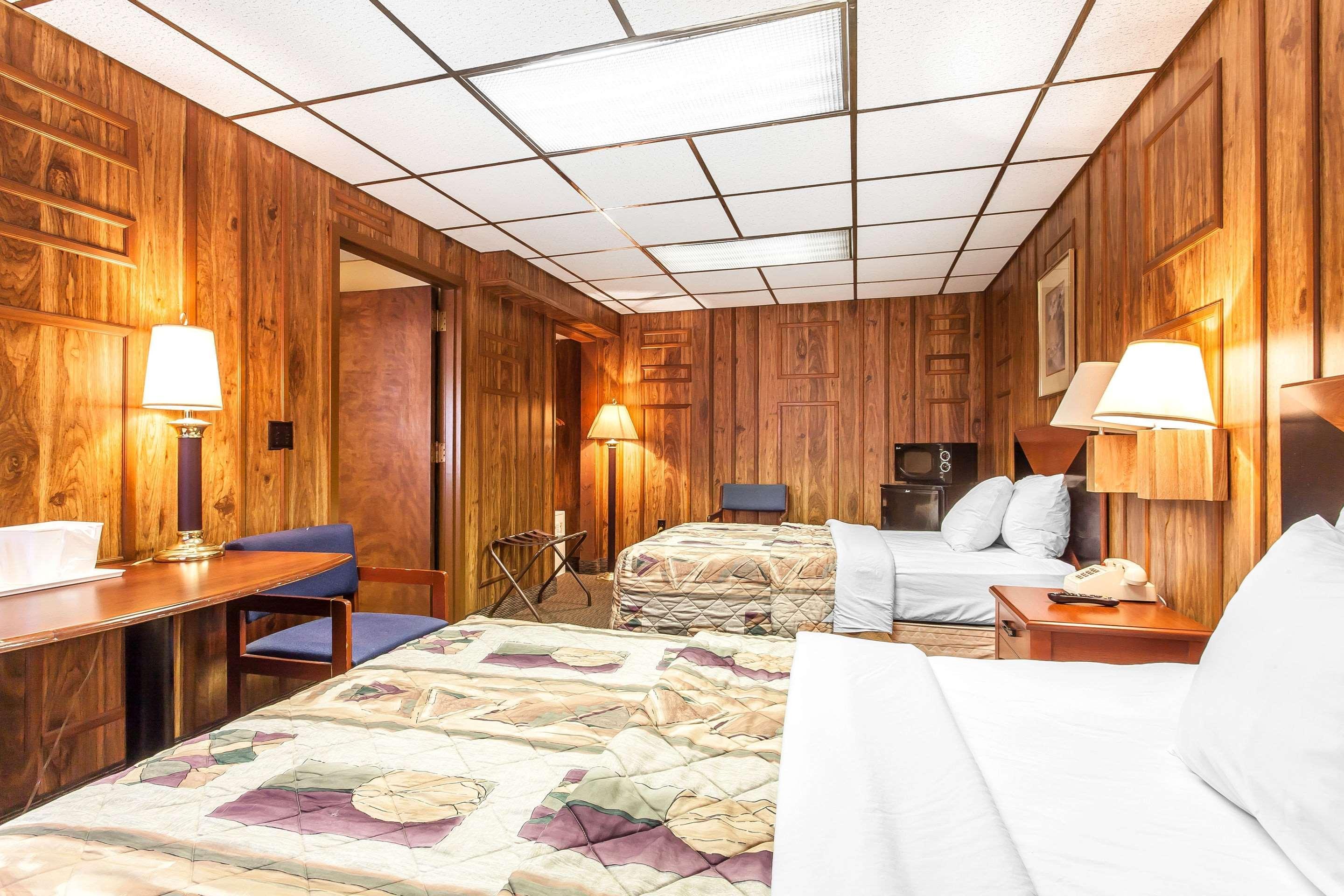 Rodeway Inn North Sandusky Eksteriør billede