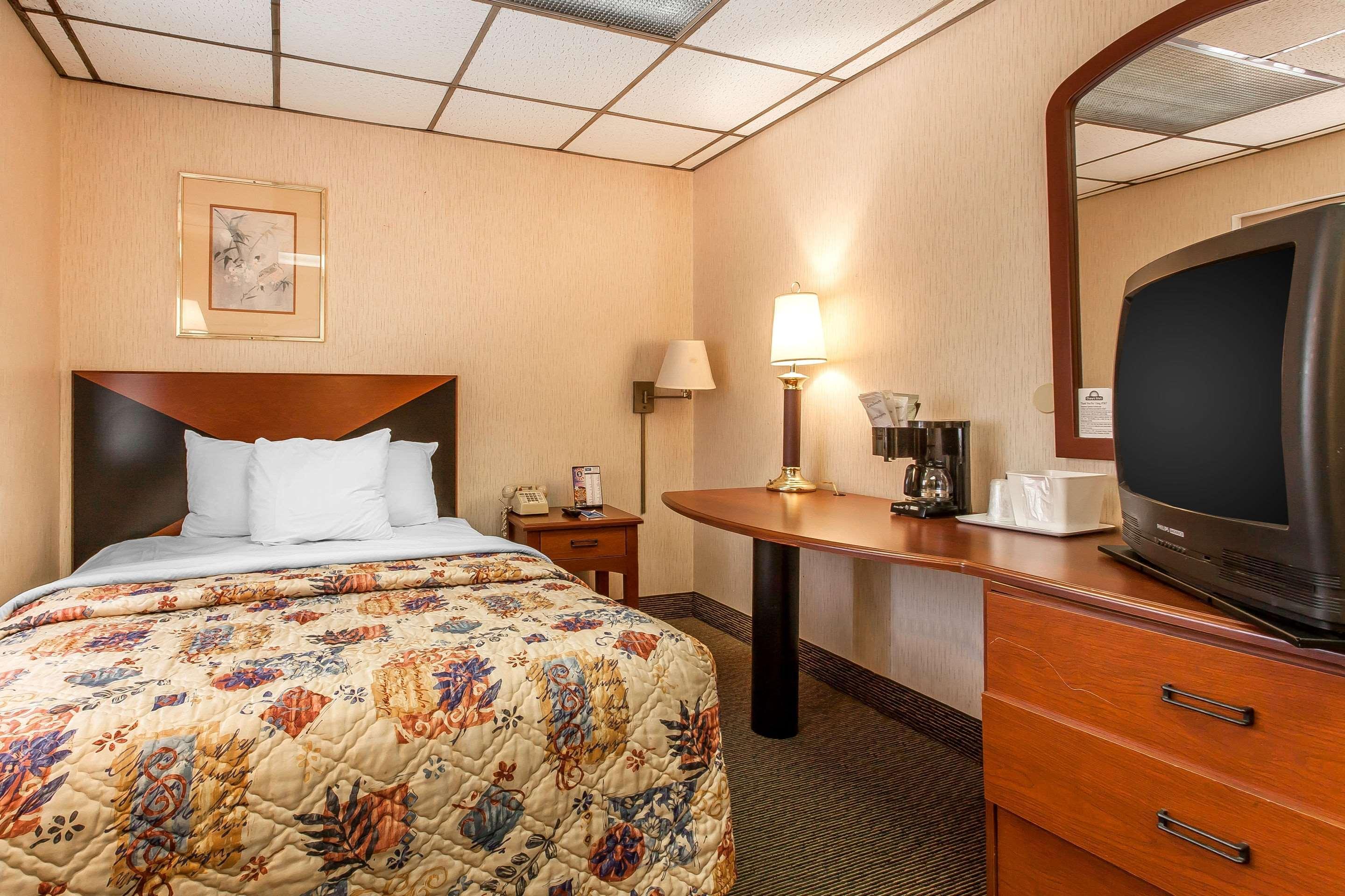 Rodeway Inn North Sandusky Eksteriør billede