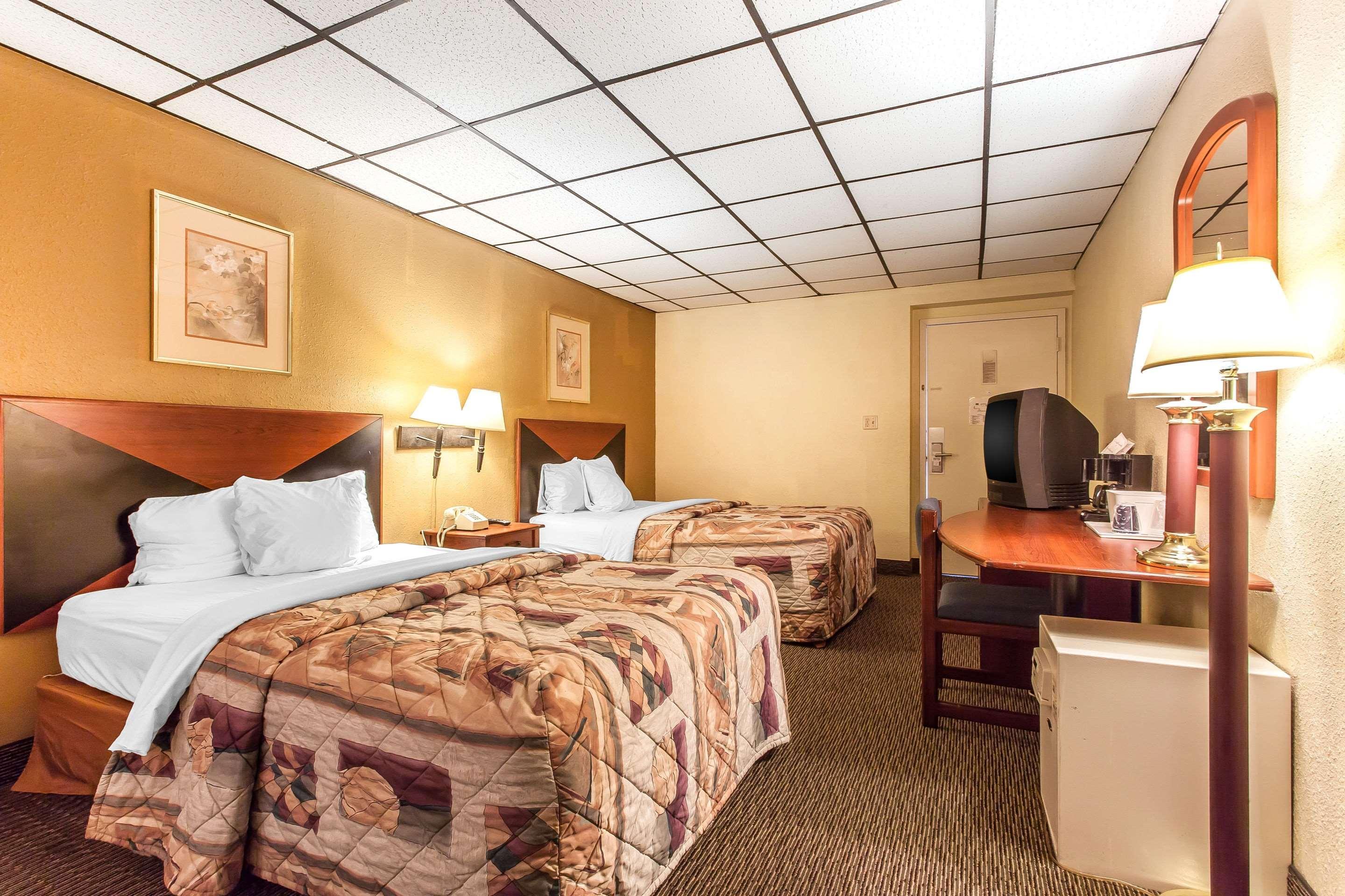 Rodeway Inn North Sandusky Eksteriør billede