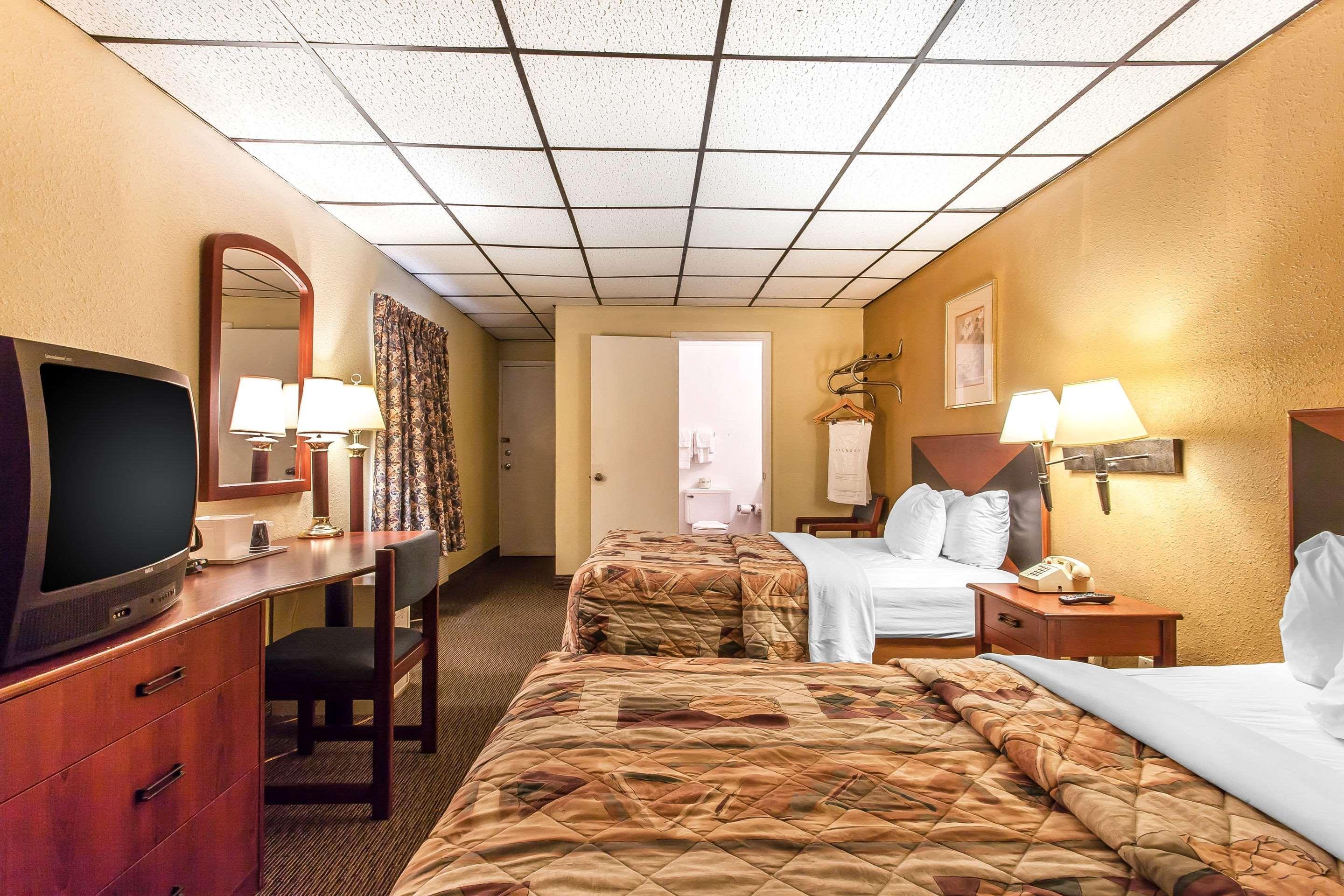 Rodeway Inn North Sandusky Eksteriør billede