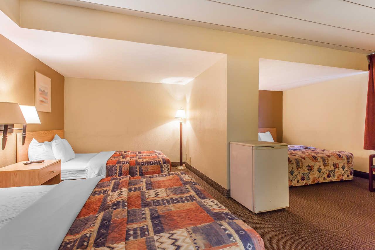 Rodeway Inn North Sandusky Eksteriør billede